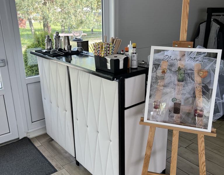 Mobilny bar Glamour v2 — DrinkBarGroup | barman na wesele