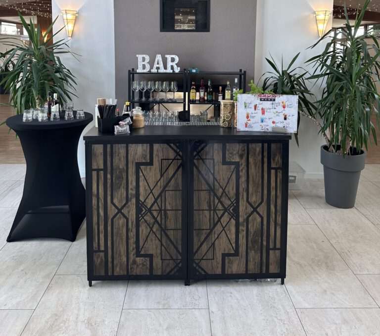 Mobilny bar Drewno — DrinkBarGroup