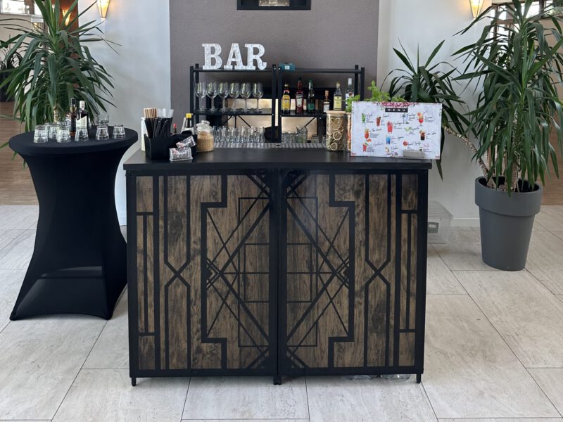 Mobilny bar Drewno — DrinkBarGroup | barman na wesele